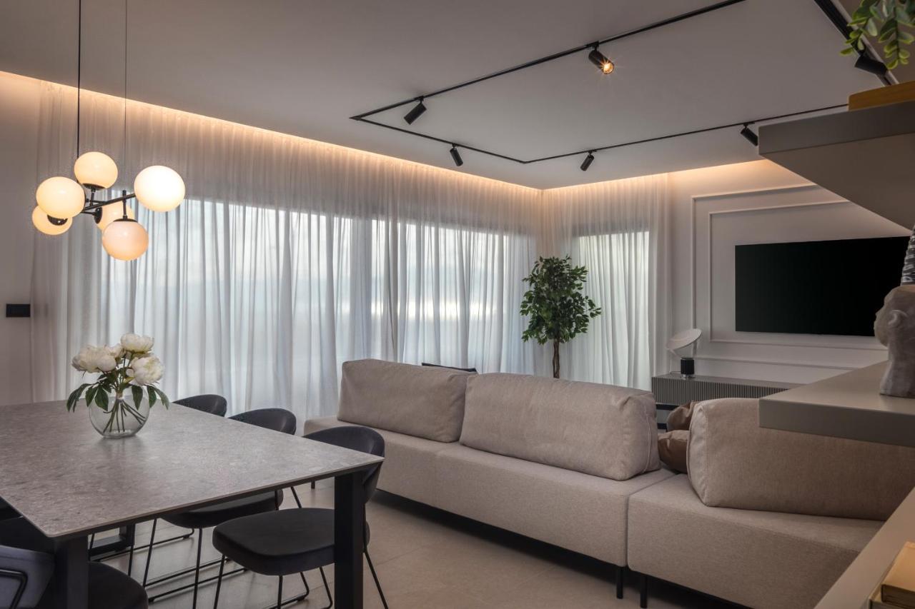 Villa Ameli Apartment With Swimming Pool ริเยกา ภายนอก รูปภาพ