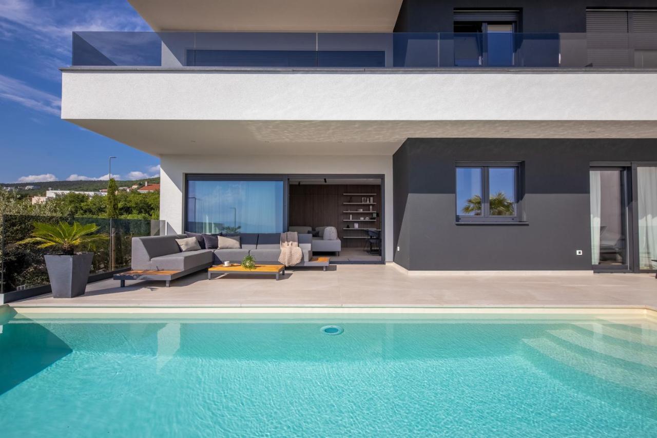 Villa Ameli Apartment With Swimming Pool ริเยกา ภายนอก รูปภาพ