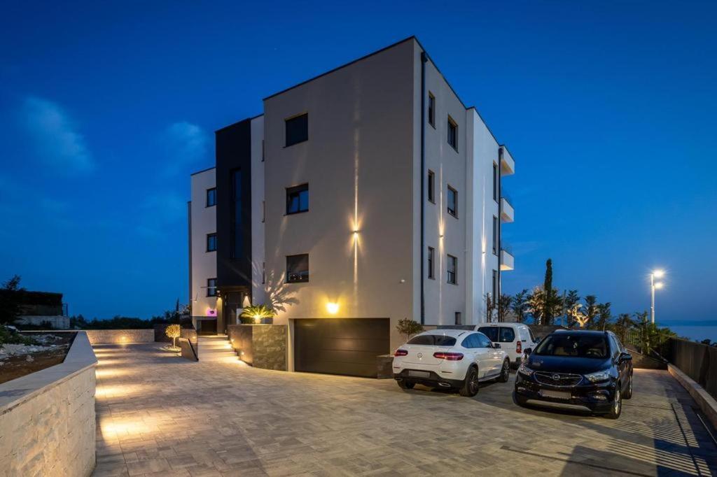 Villa Ameli Apartment With Swimming Pool ริเยกา ภายนอก รูปภาพ